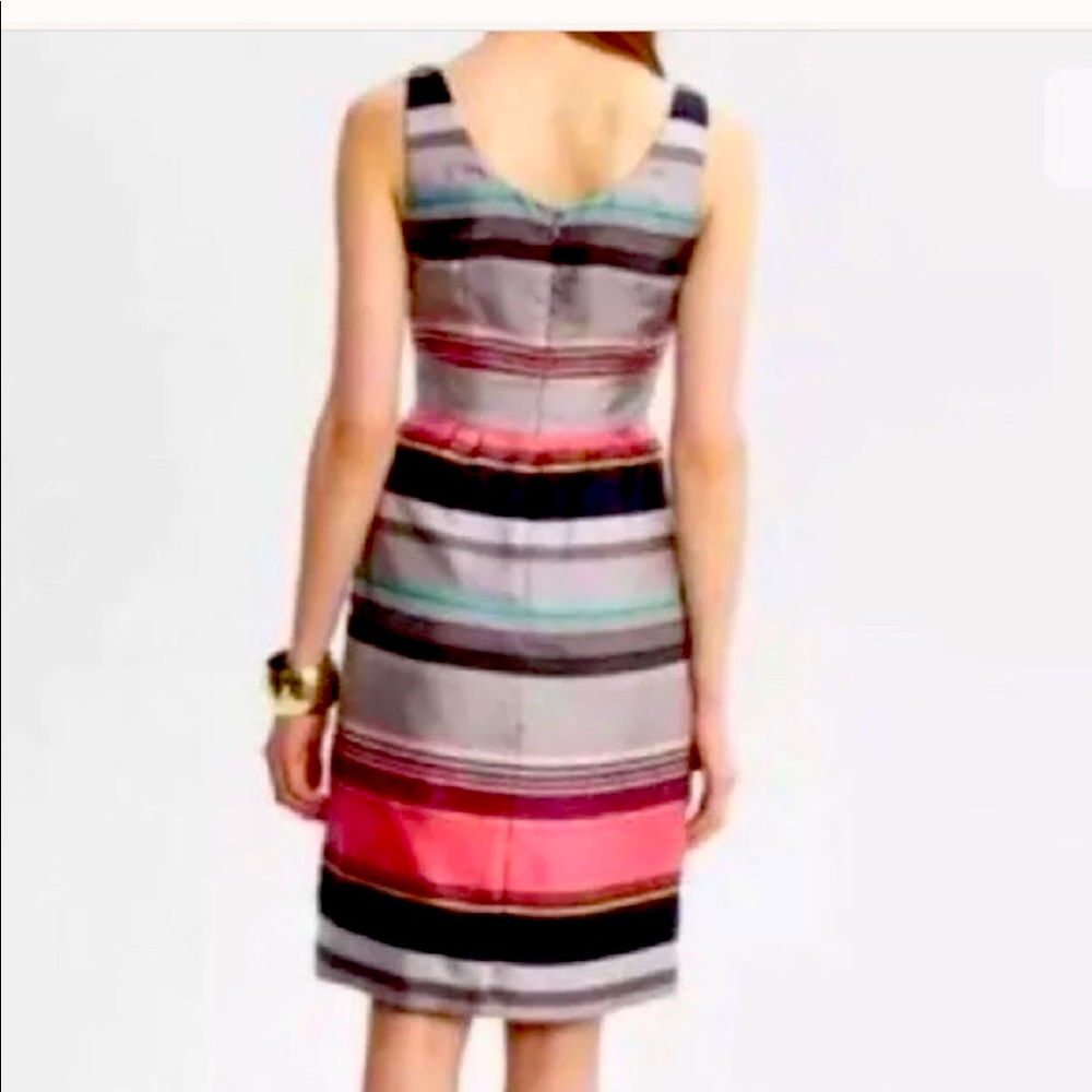 Classy, multi color dress / size 4 / BRAND NEW